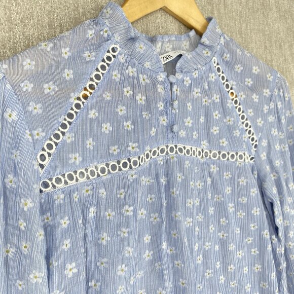 Zara Top Womens Small Blue Floral Blouse Ruffle Cuff Neck Blouse Cut‎ Out - Picture 6 of 11